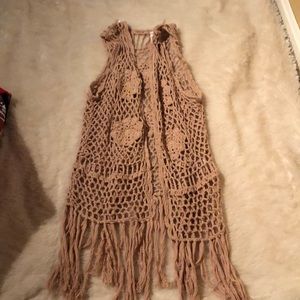 Macrame’ vest